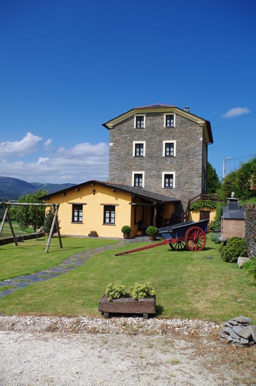 Casa De Aldea El Conceyu Guest House Navia Exterior photo