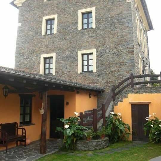 Casa De Aldea El Conceyu Guest House Navia Exterior photo
